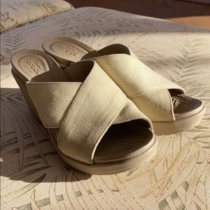 Crocs Dual comfort Wedge